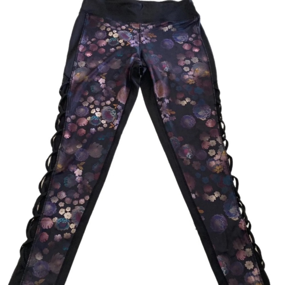 Jessica Simpson The Warm Up Modern Love Activewear Yoga Leggings Size Large NWT